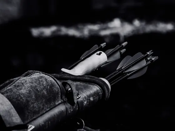 9 Best Archery Hip Quivers & Their Reviews In 2026